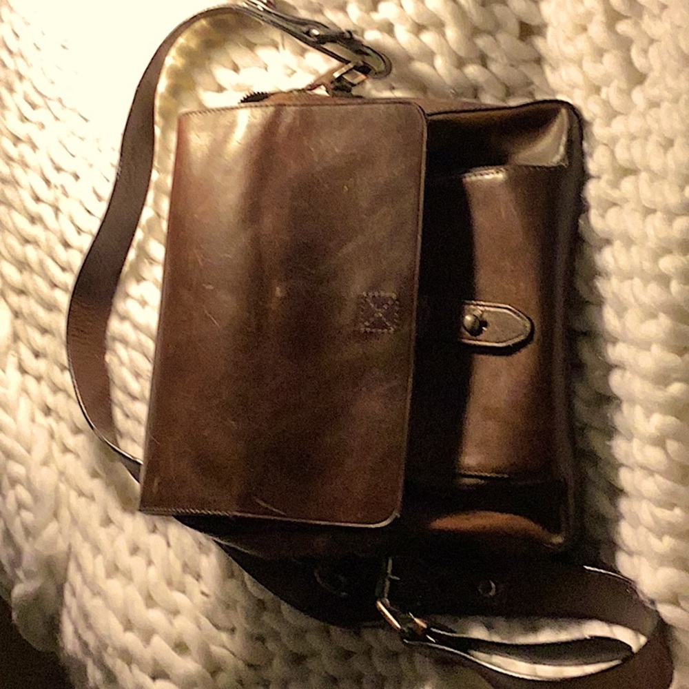 Vintage Hugo Boss brown leather satchel